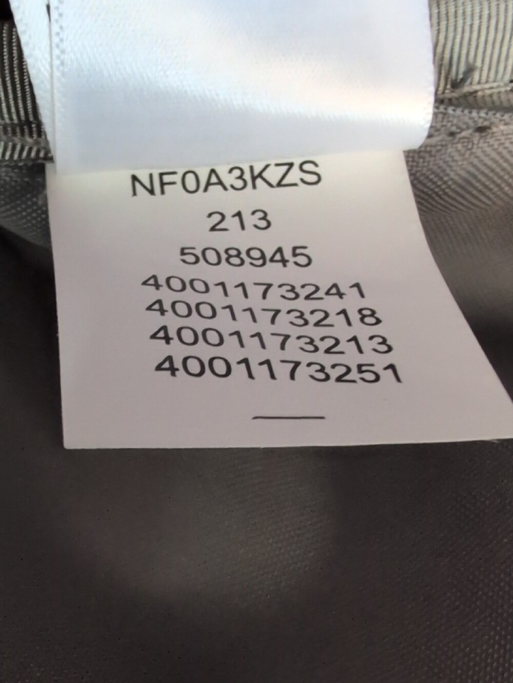 The North Face Fiarisle Print kelp TNF Mountain Field Sling Bag - Picture 8 of 9